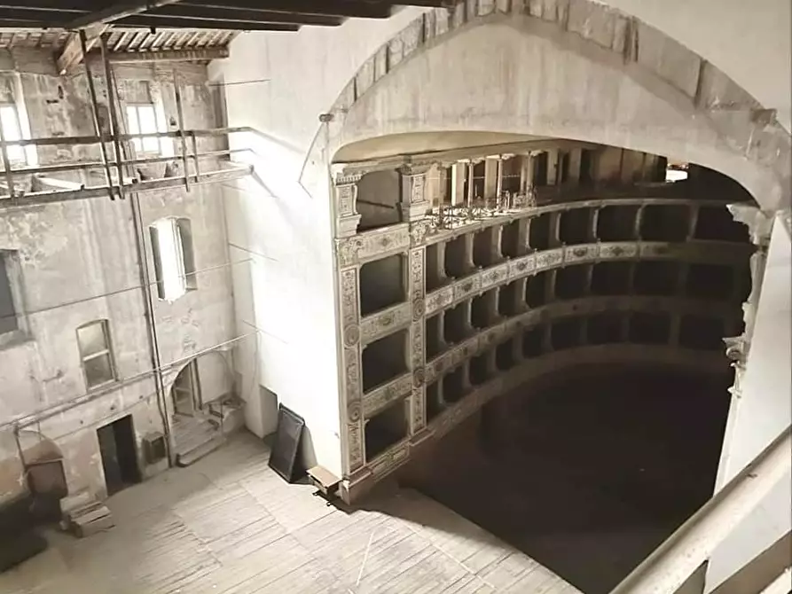 Immagine 32 di Terratetto in vendita  a Pisa