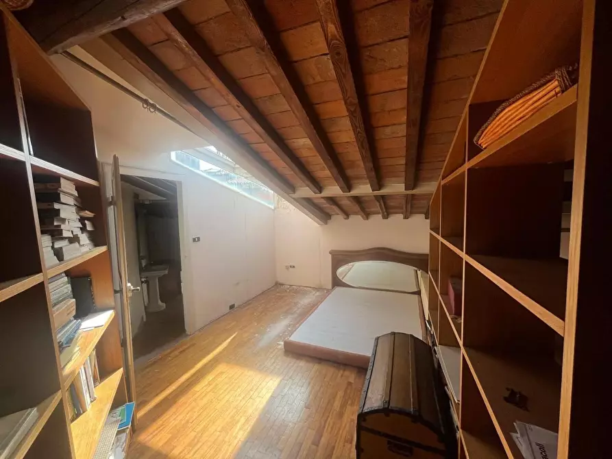 Immagine 18 di Terratetto in vendita  a Pisa