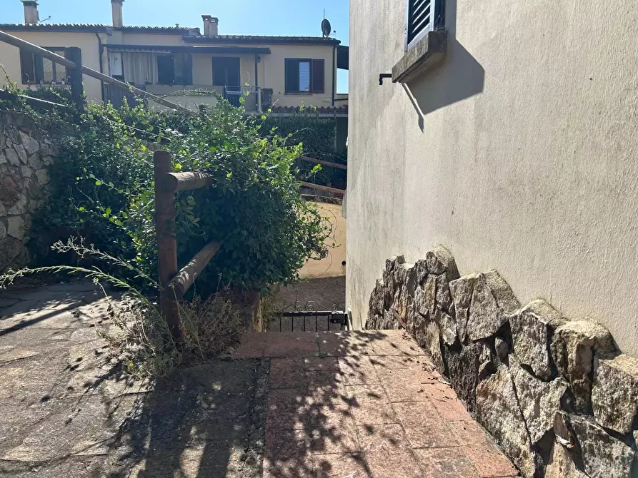 Immagine 19 di Appartamento in vendita  a Montescudaio