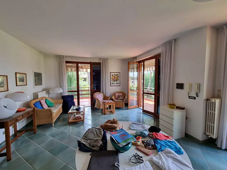 Immagine 31 di Villa in vendita  a Massa