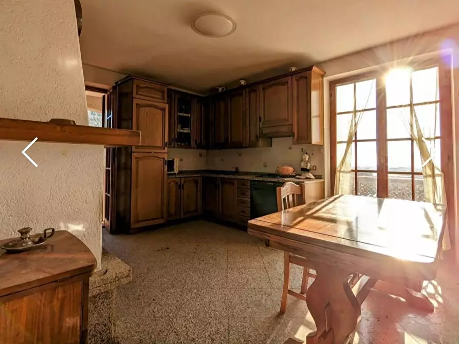 Immagine 5 di Casa indipendente in vendita  a Ortonovo