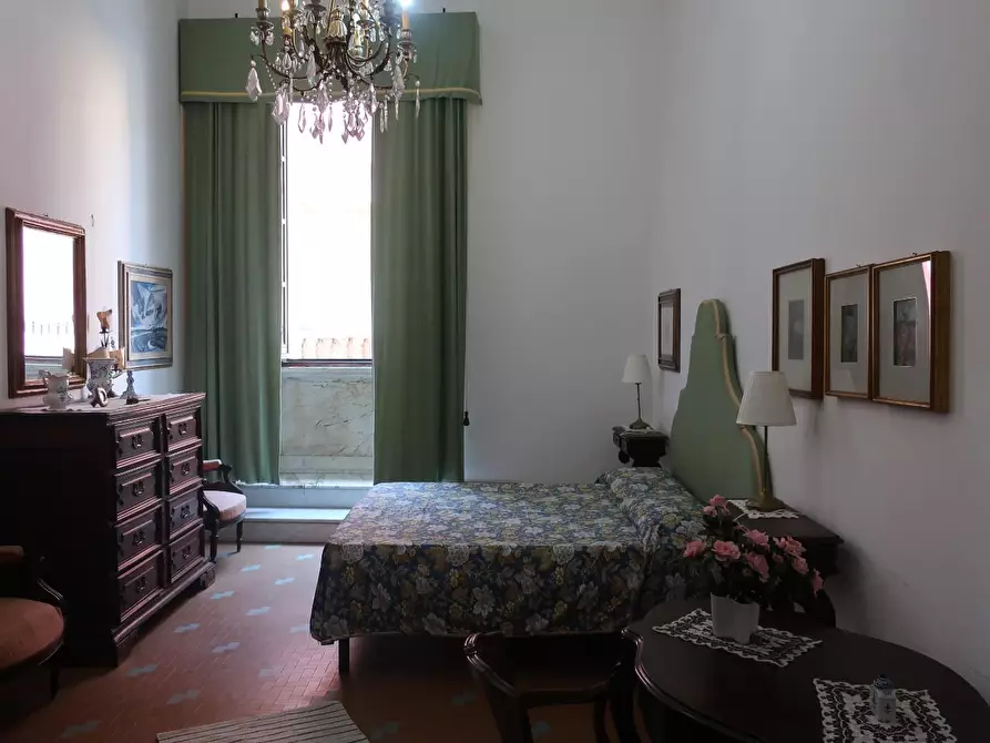 Immagine 23 di Appartamento in vendita  a Carrara