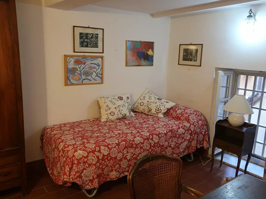 Immagine 28 di Appartamento in vendita  a Carrara