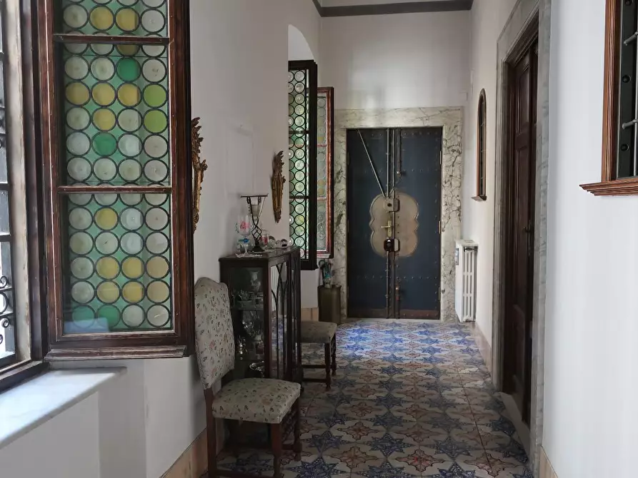 Immagine 3 di Appartamento in vendita  a Carrara