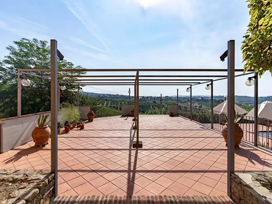 Immagine 7 di Casa colonica in vendita  a Vinci