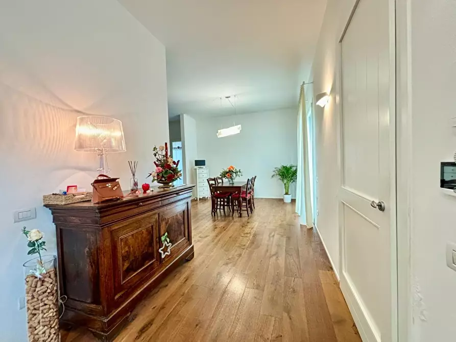 Immagine 17 di Villa in vendita  a Ponsacco