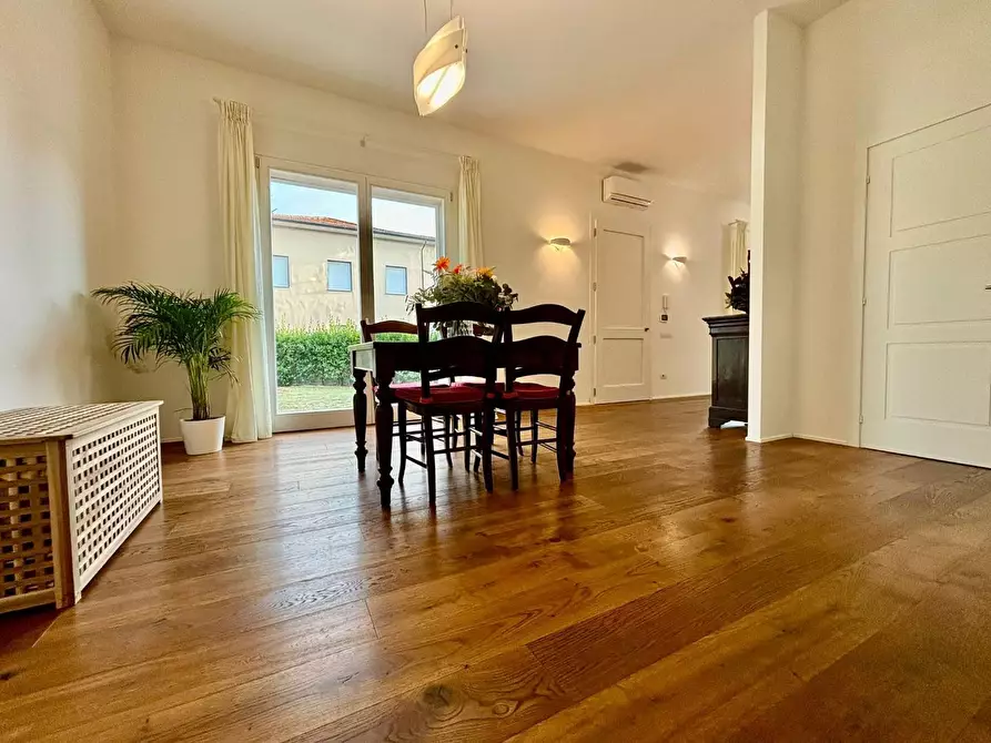 Immagine 19 di Villa in vendita  a Ponsacco