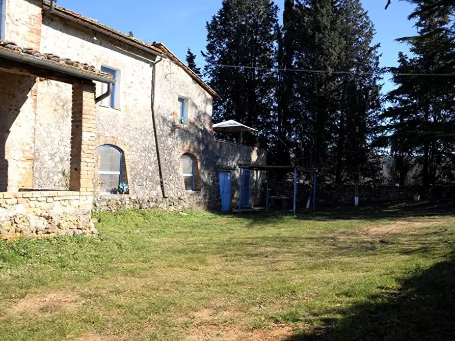 Immagine 28 di Casa colonica in vendita  a Monteriggioni