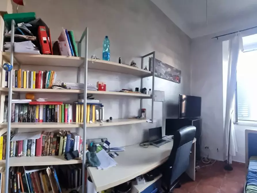 Immagine 8 di Appartamento in vendita  a Livorno