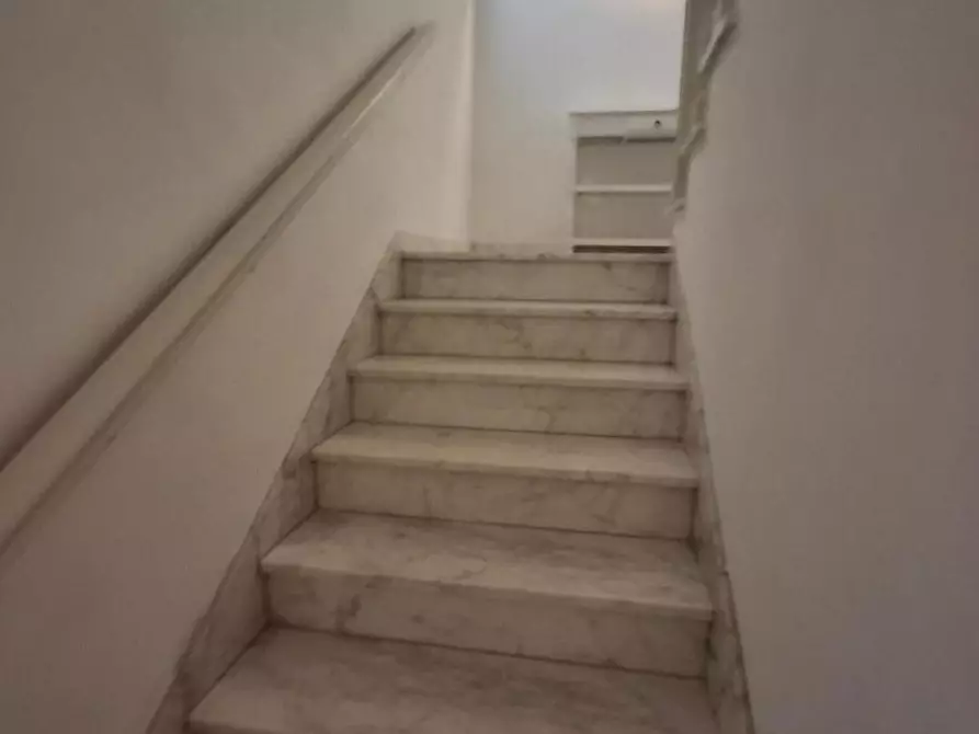 Immagine 17 di Terratetto in vendita  a Capraia E Limite