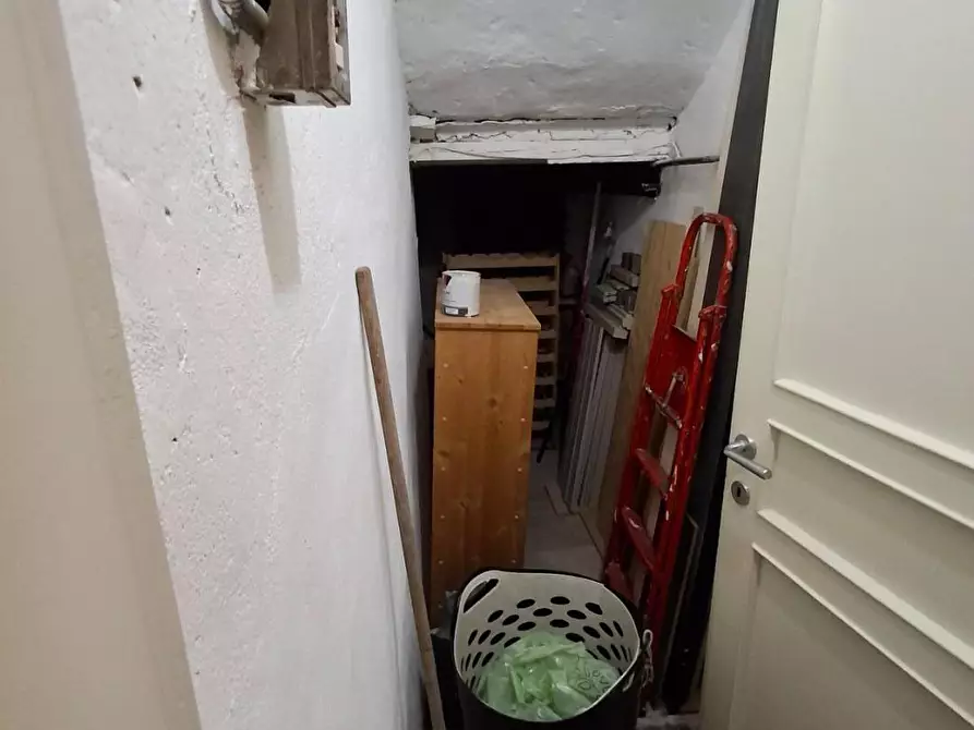 Immagine 16 di Terratetto in vendita  a Capraia E Limite