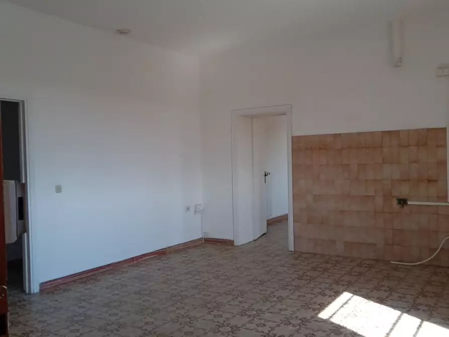 Immagine 12 di Appartamento in vendita  a Rosignano Marittimo