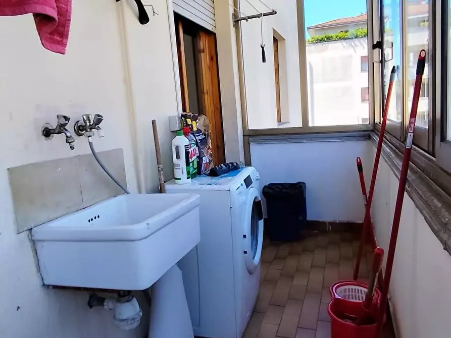 Immagine 6 di Appartamento in vendita  a Pisa