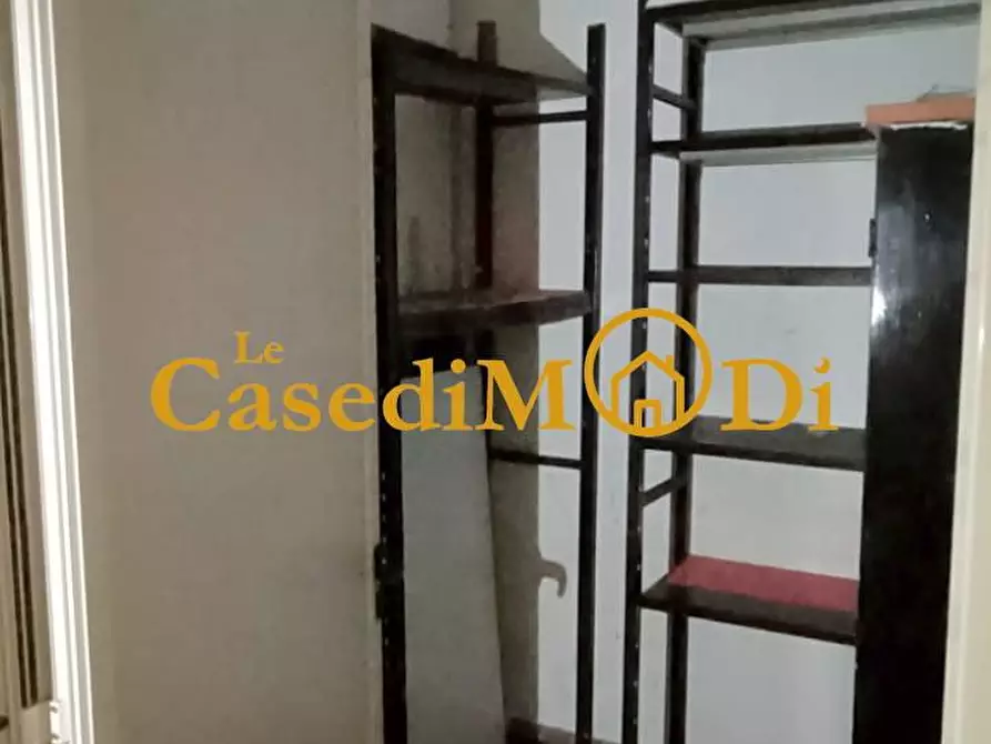 Immagine 15 di Locale commerciale in vendita  a Collesalvetti