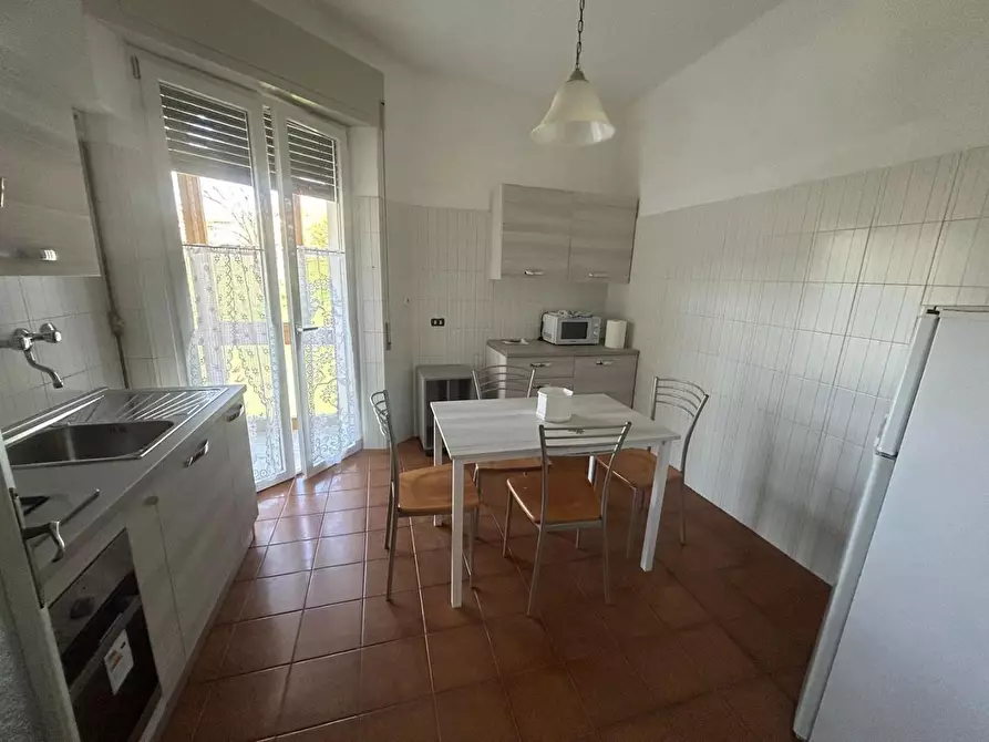 Immagine 14 di Appartamento in affitto  a Siena