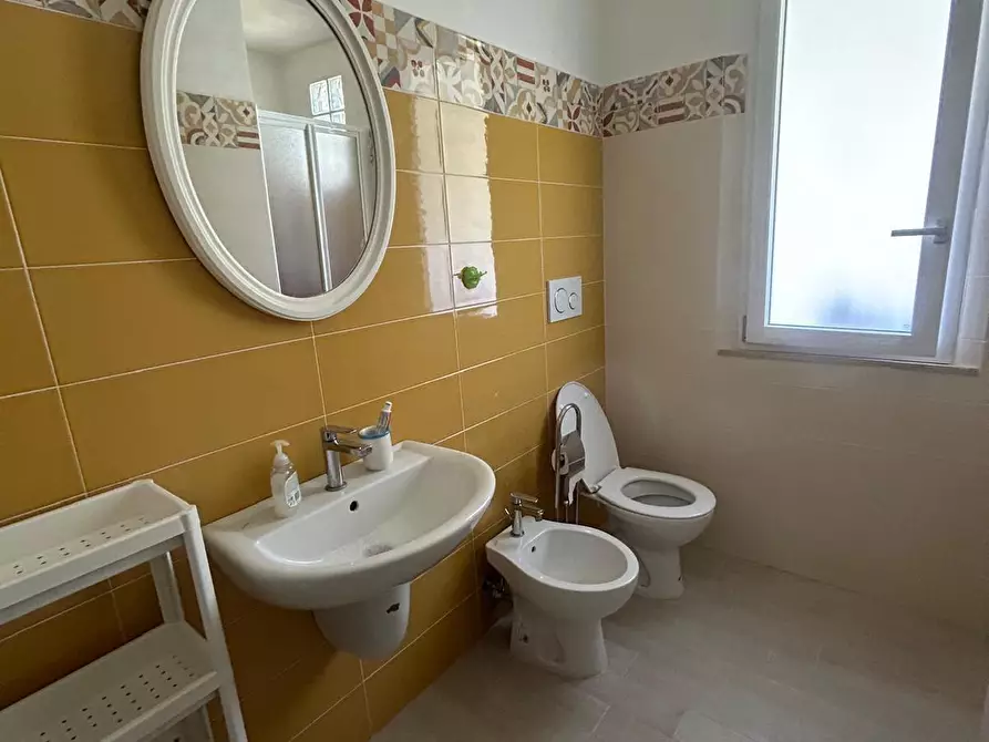 Immagine 12 di Appartamento in affitto  a Siena