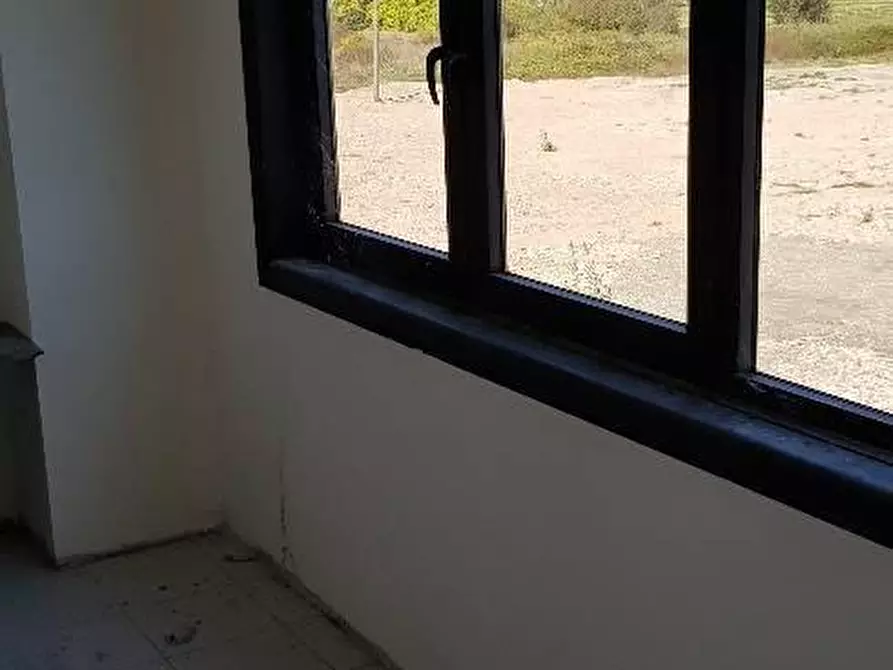 Immagine 5 di Ufficio in vendita  a Calcinaia