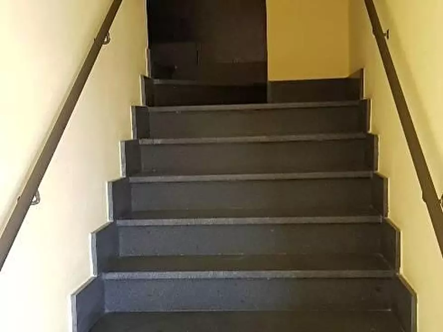 Immagine 6 di Ufficio in vendita  a Calcinaia