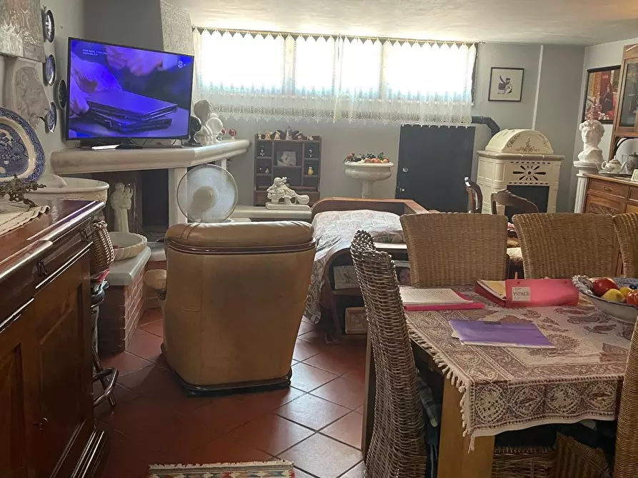 Immagine 2 di Villetta a schiera in vendita  a Carrara