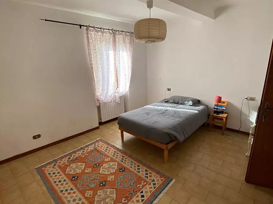 Immagine 8 di Appartamento in vendita  a Massa