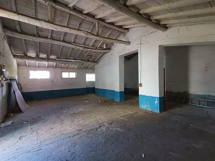 Immagine 19 di Casa indipendente in vendita  a Gallicano