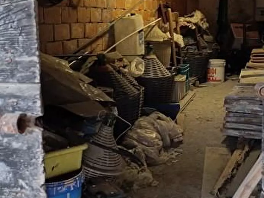 Immagine 47 di Casa indipendente in vendita  a Carrara