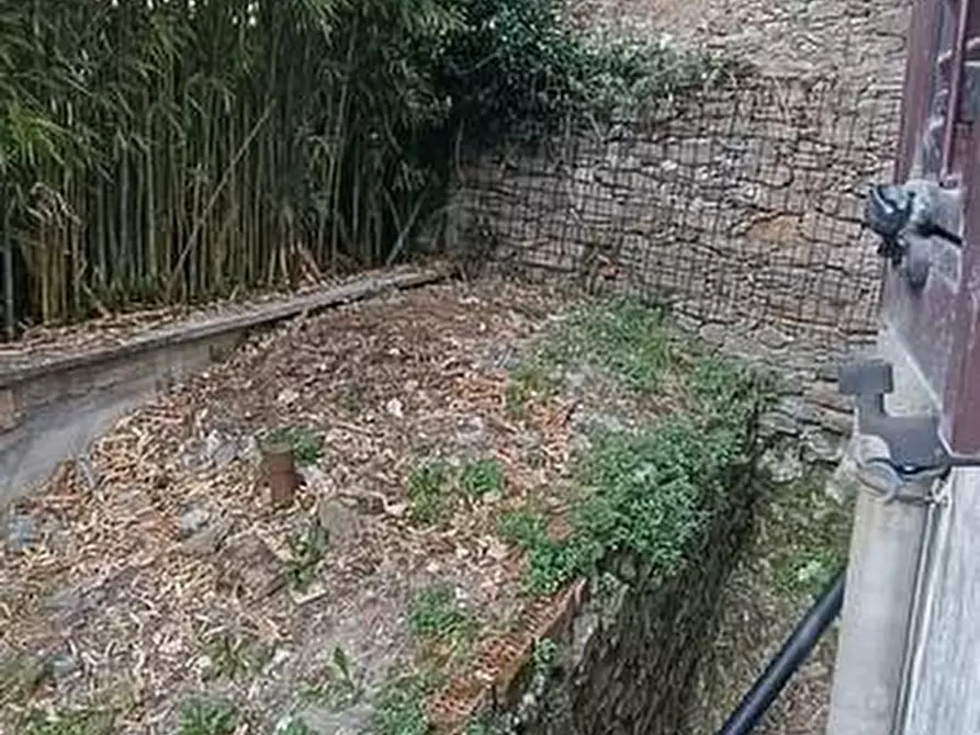 Immagine 35 di Casa indipendente in vendita  a Carrara