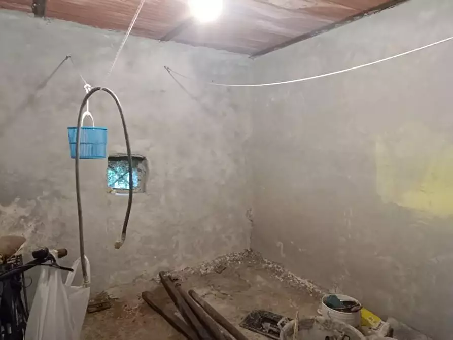 Immagine 42 di Casa indipendente in vendita  a Carrara