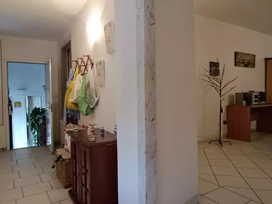 Immagine 26 di Casa indipendente in vendita  a Carrara