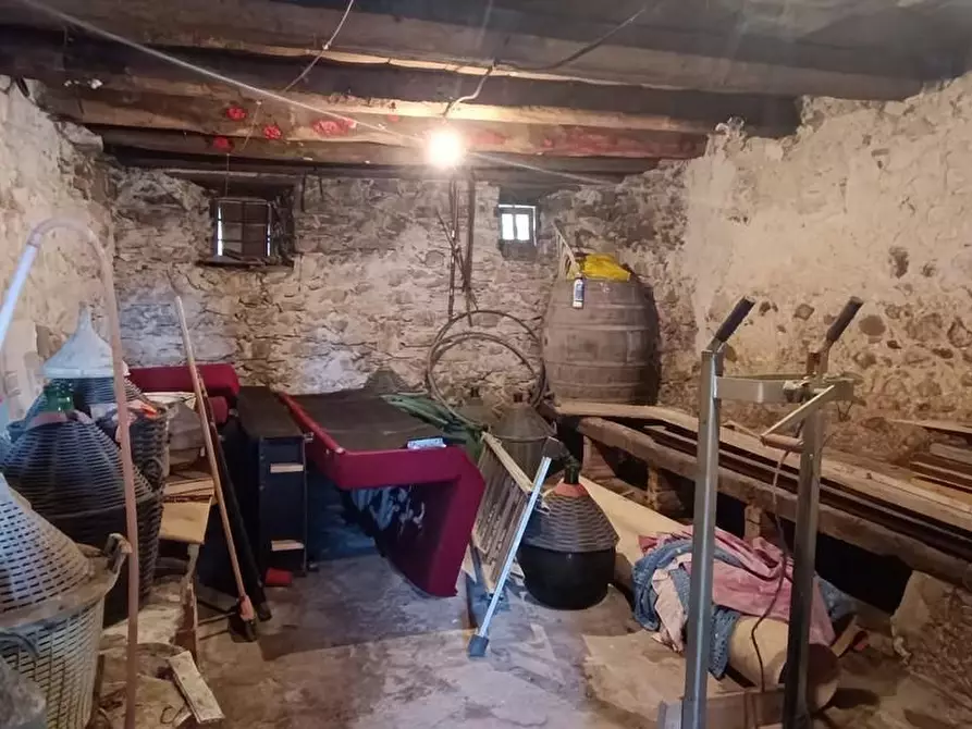 Immagine 44 di Casa indipendente in vendita  a Carrara