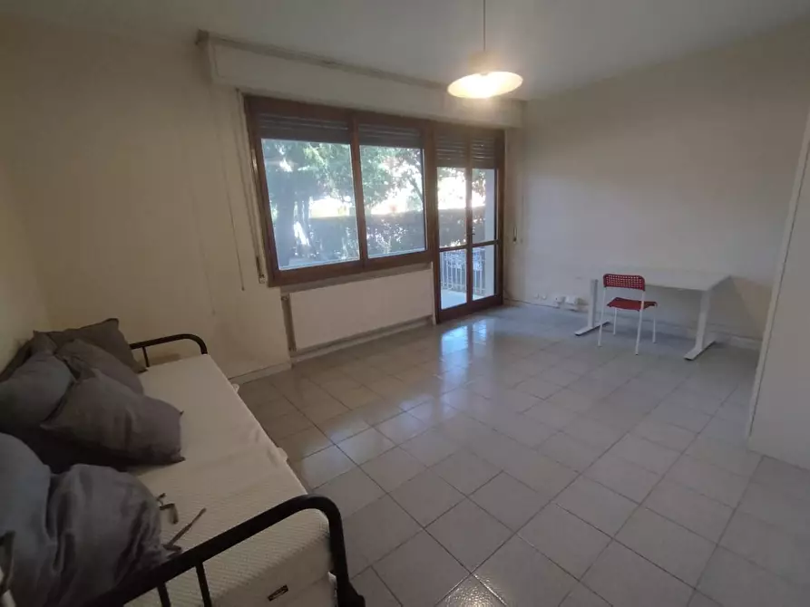 Immagine 4 di Appartamento in vendita  a Pisa