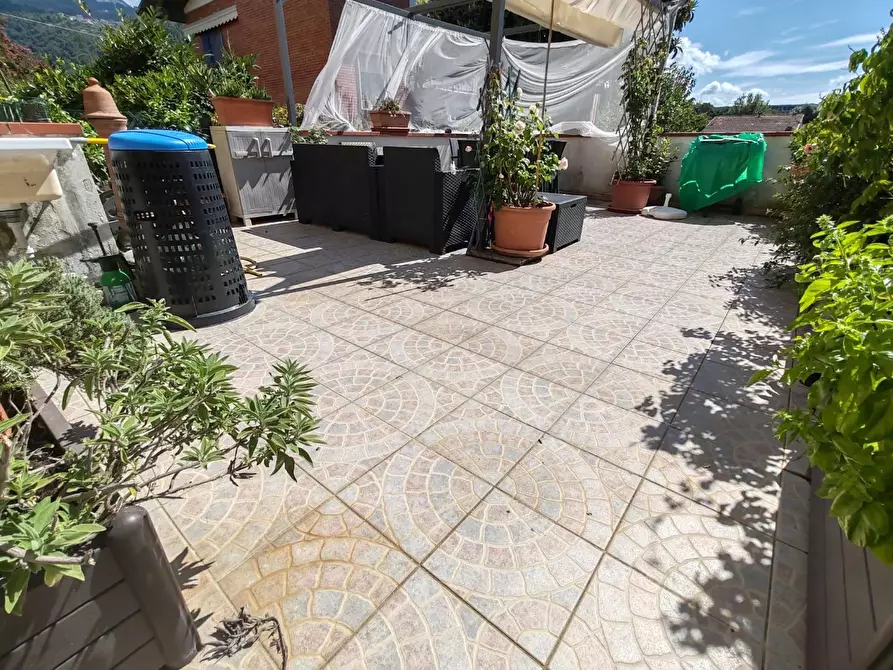 Immagine 25 di Appartamento in vendita  a Massa