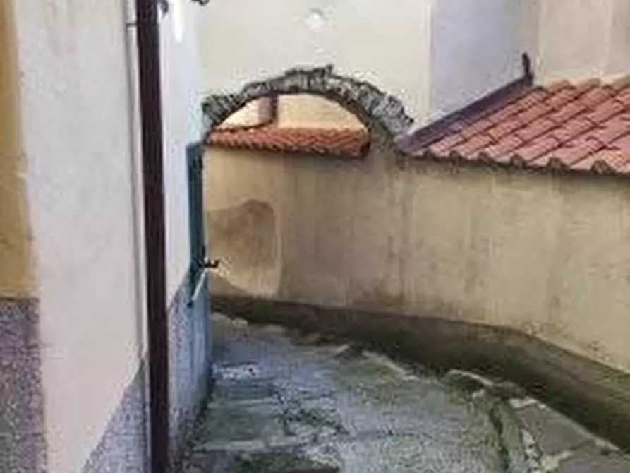 Immagine 5 di Appartamento in vendita  a Carrara