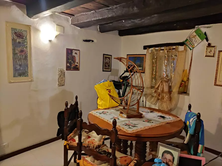 Immagine 15 di Appartamento in vendita  a Carrara