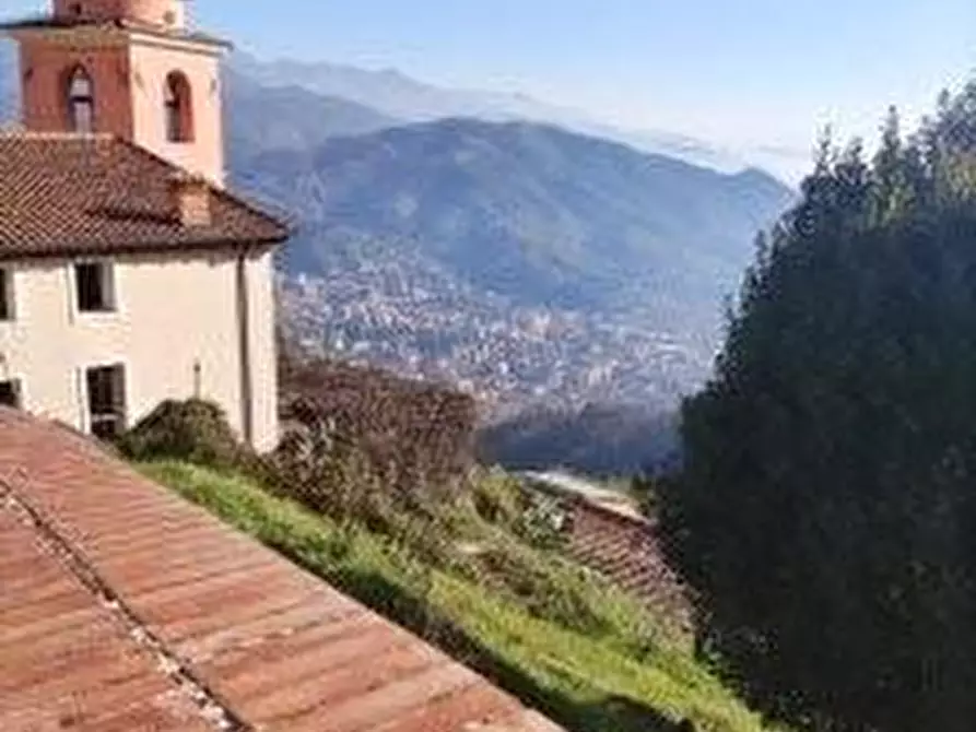 Immagine 4 di Appartamento in vendita  a Carrara