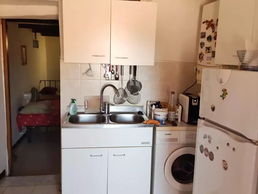 Immagine 21 di Appartamento in vendita  a Carrara