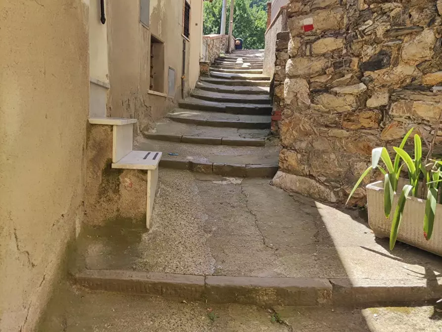 Immagine 26 di Appartamento in vendita  a Carrara