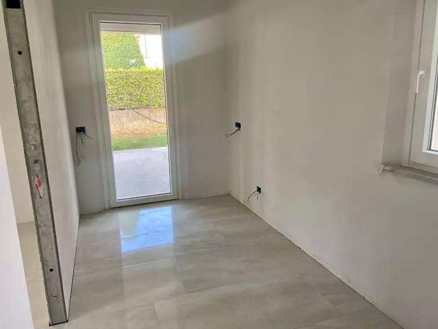 Immagine 30 di Villa in vendita  a Capannori