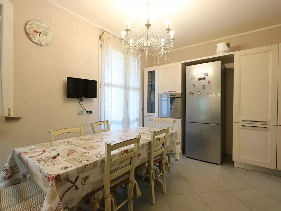 Immagine 5 di Villetta a schiera in vendita  a Buti