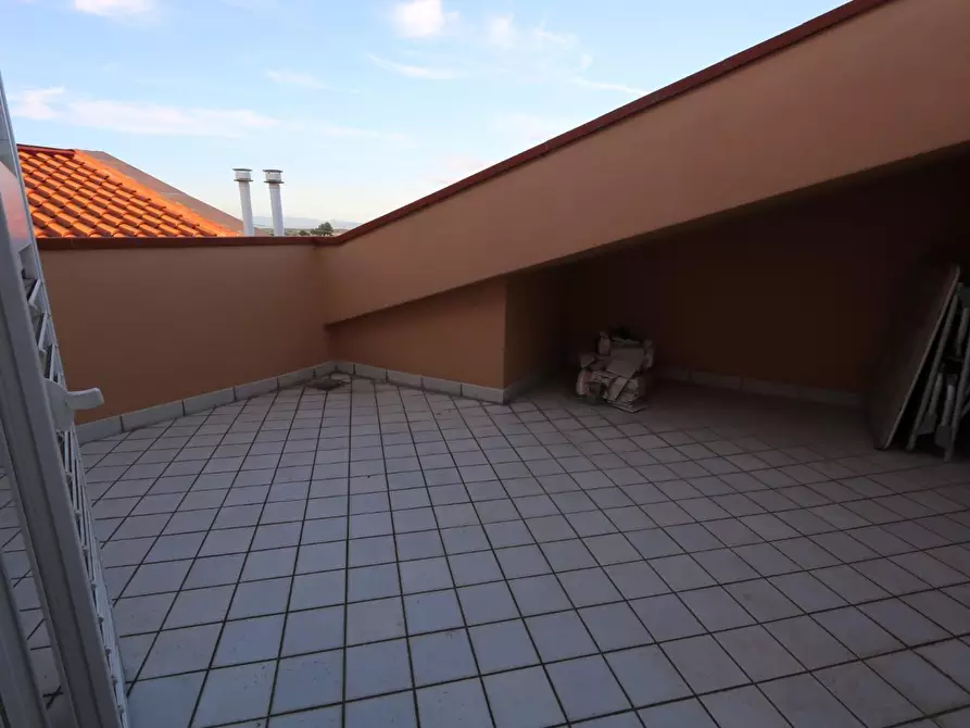 Immagine 26 di Villetta a schiera in vendita  a Buti