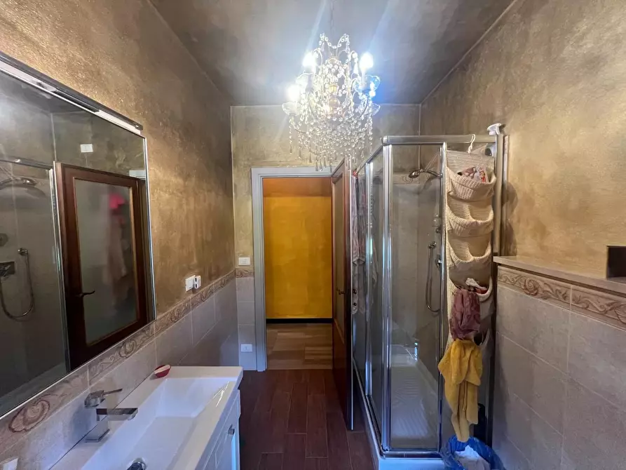 Immagine 28 di Terratetto in vendita  a Lucca