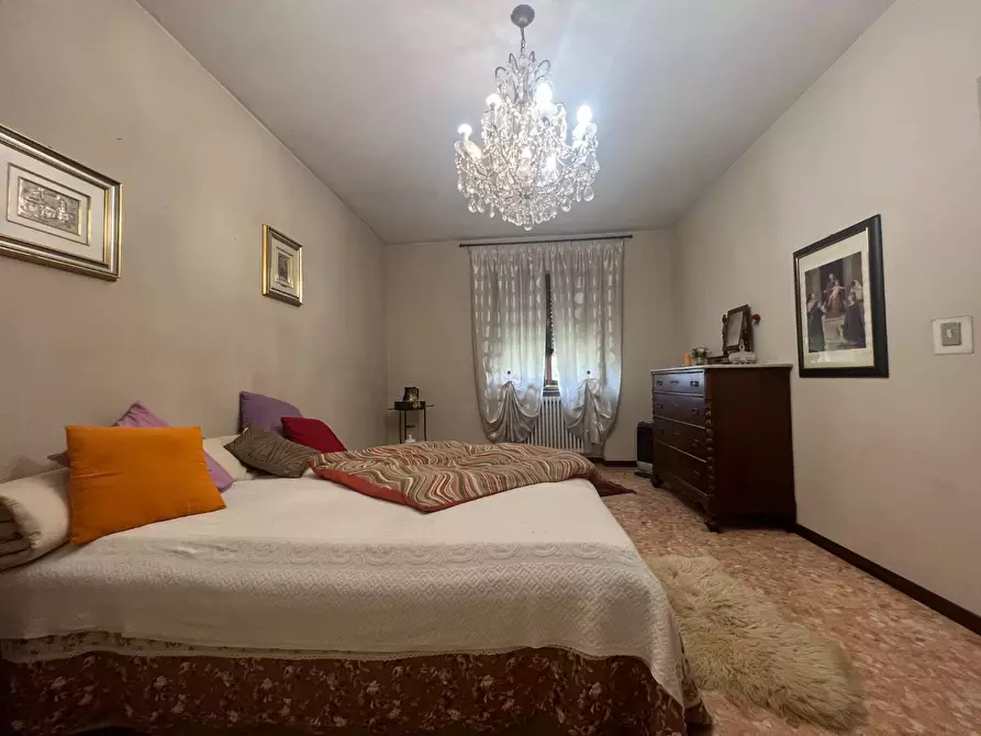 Immagine 23 di Terratetto in vendita  a Lucca