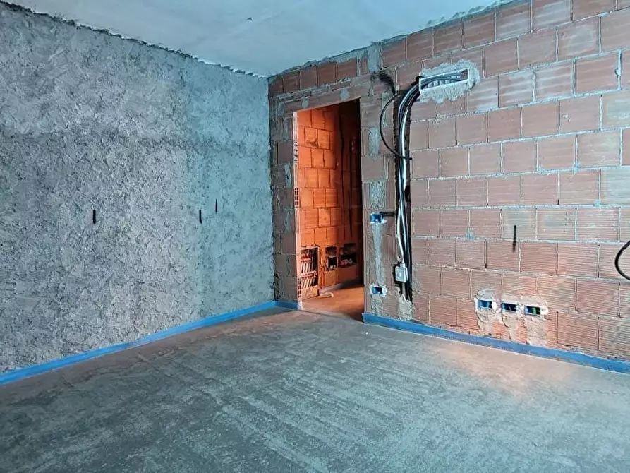 Immagine 6 di Appartamento in vendita  a Pisa