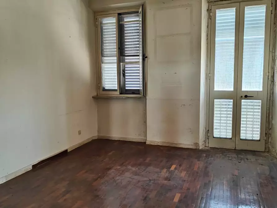 Immagine 11 di Appartamento in vendita  a Pisa