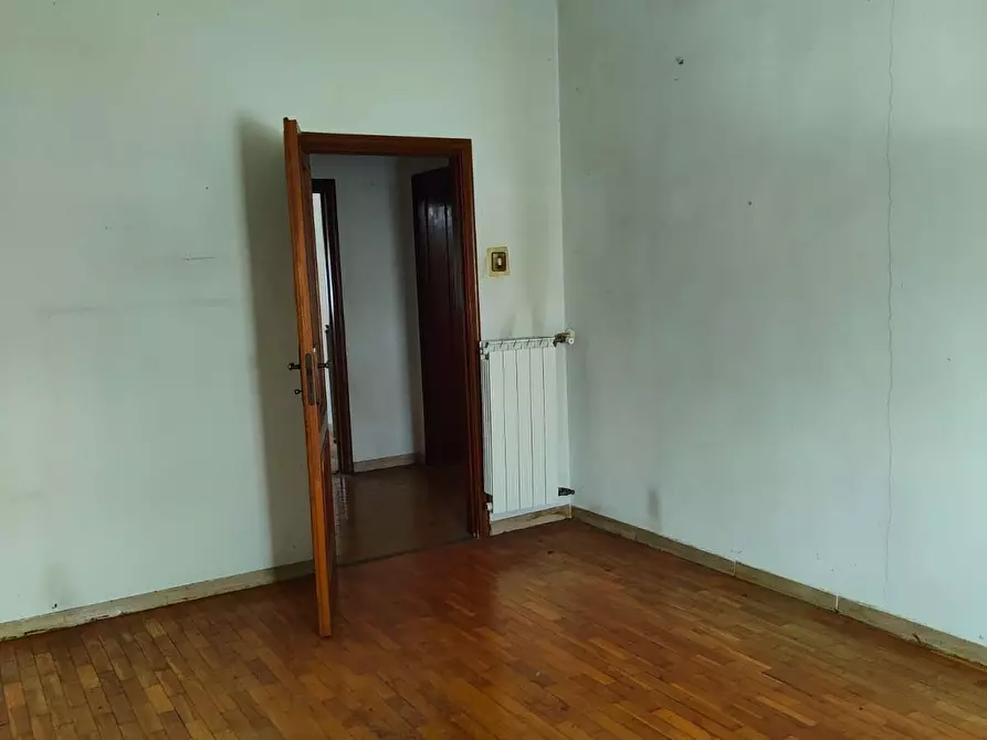 Immagine 5 di Appartamento in vendita  a Pisa