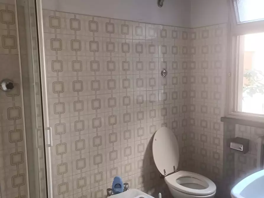 Immagine 30 di Palazzo in vendita  a Barga