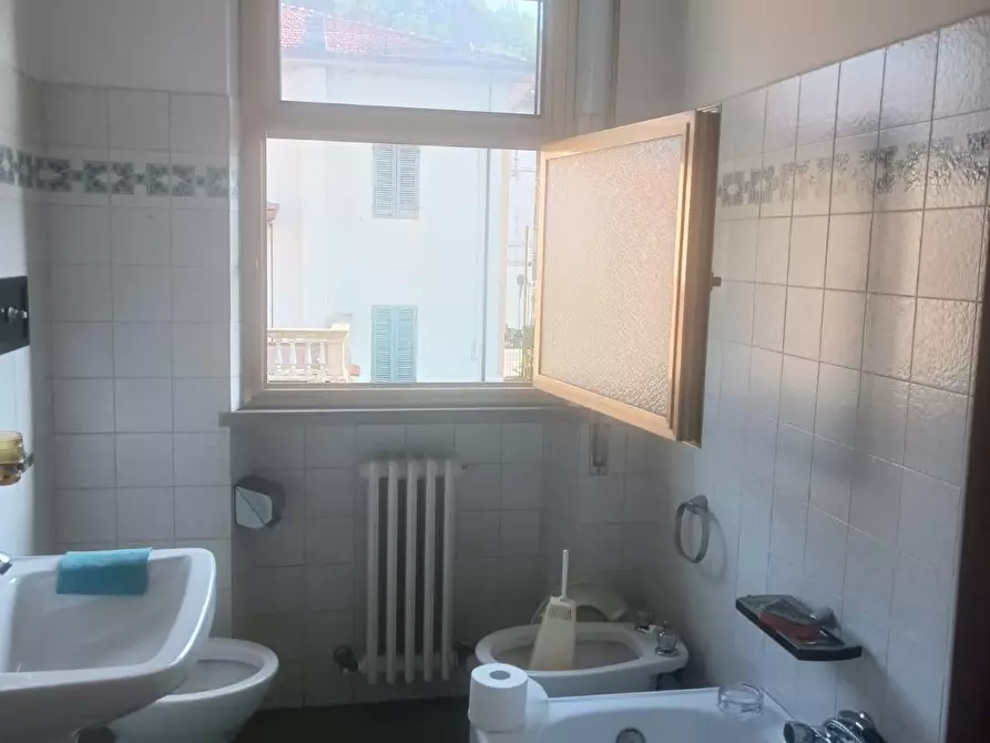 Immagine 28 di Palazzo in vendita  a Barga