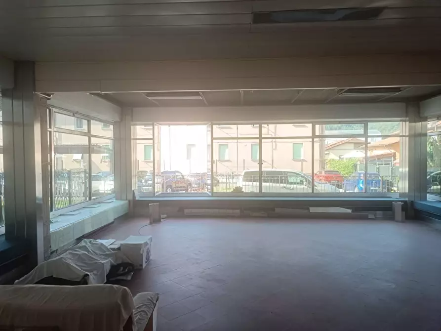 Immagine 6 di Palazzo in vendita  a Barga