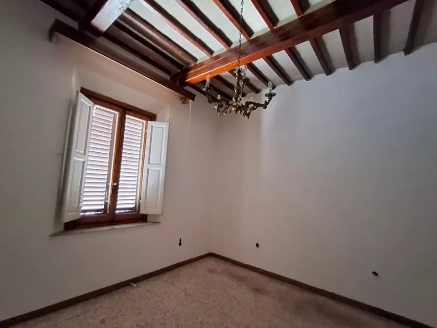 Immagine 10 di Terratetto in vendita  a Capraia E Limite