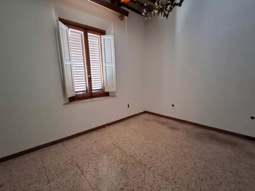 Immagine 14 di Terratetto in vendita  a Capraia E Limite